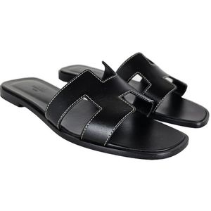 Hermes Black Oran Leather Sandal Slides US7.5 / EU 37.5